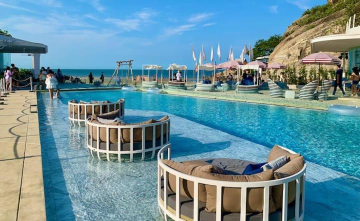 Hua Hin Veranda Beachfront Living Exteriör bild